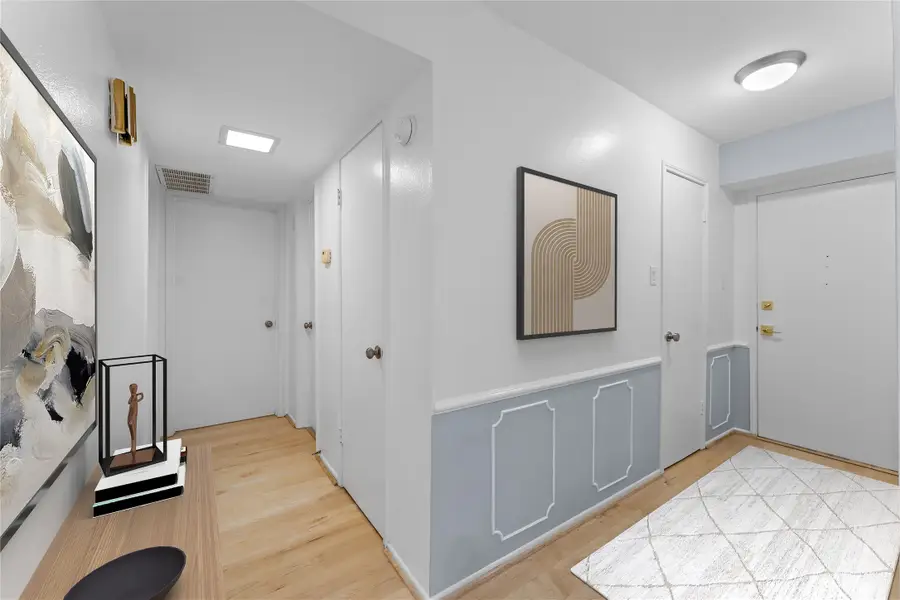 359 N Post Oak Lane #221, Houston, TX 77024 - Image #3