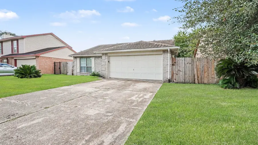 15342 Reigate Lane, Channelview, TX 77530 - #3