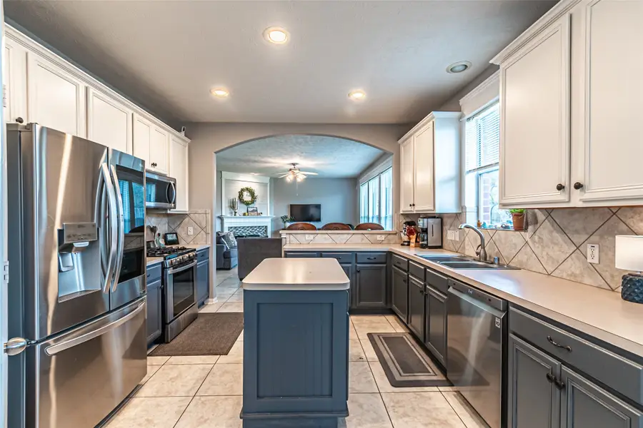 15007 Wildberry Creek Court, Cypress, TX 77433 - Image #3