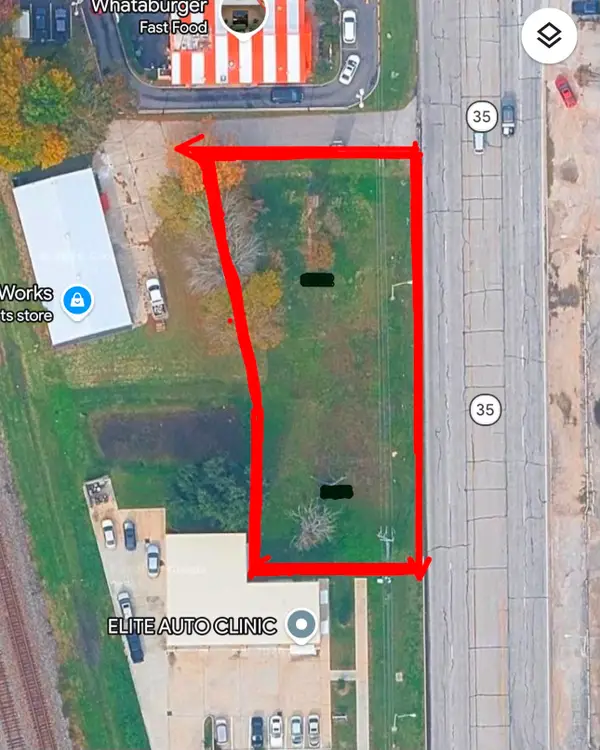 2422-2436 S Main Street, Pearland, TX 77581