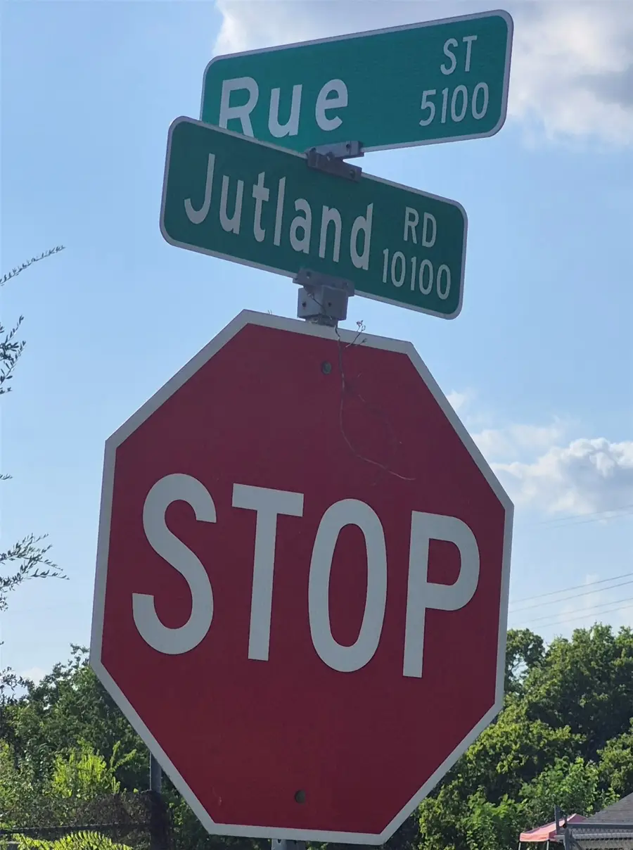 0000 Rue Street, Houston, TX 77033 - Image #3