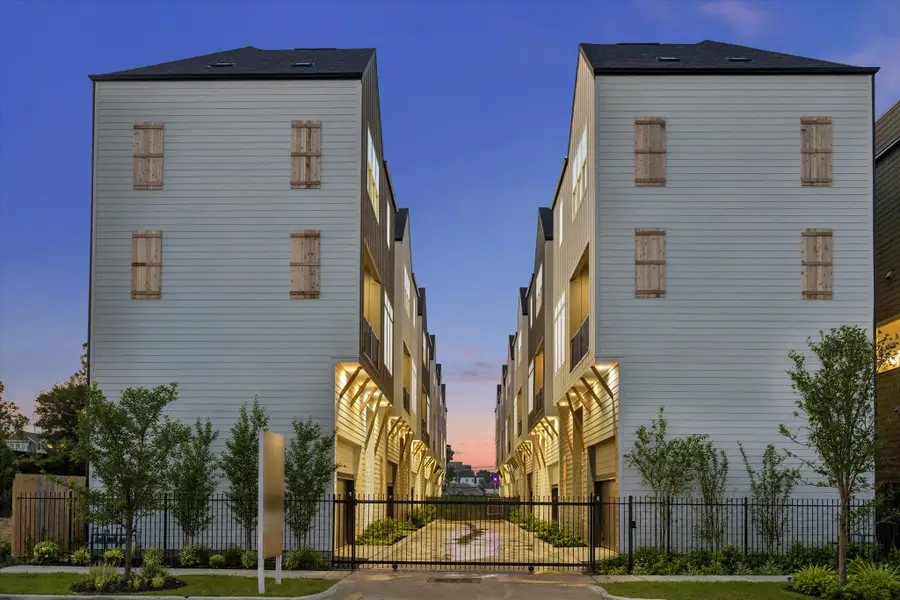 1179 W 19th Street, Houston, TX 77008 - #2
