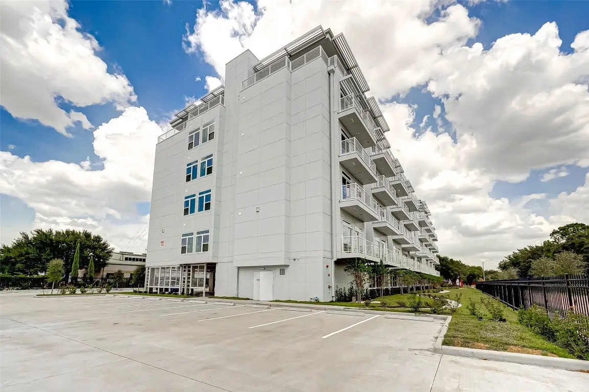 6955 Turtlewood Dr #607, Houston, TX 77072 - #1