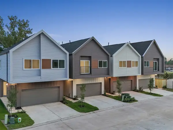 1019 Upside Wheatley Lane, Houston, TX 77091