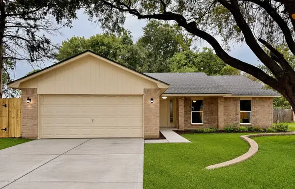 7730 Chaseview Drive, Houston, TX 77489