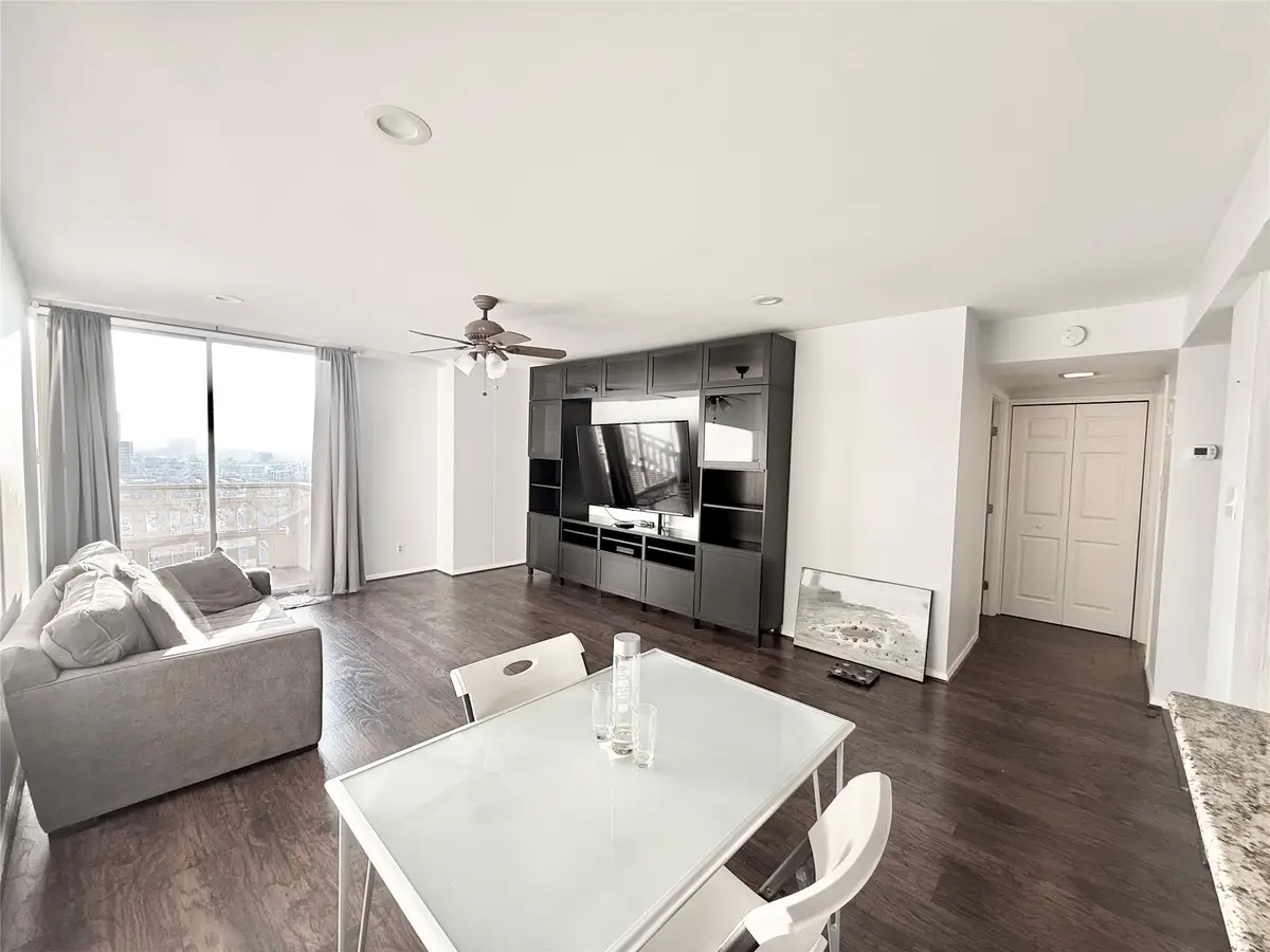 2016 Main Street #1914, Houston, TX 77002 - Image #1