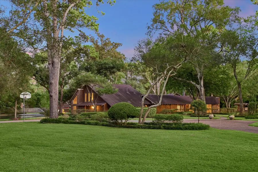 24 W Rivercrest Drive, Houston, TX 77042 - #3