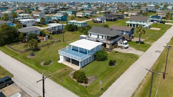 4114 Liberty Drive, Galveston, TX 77554