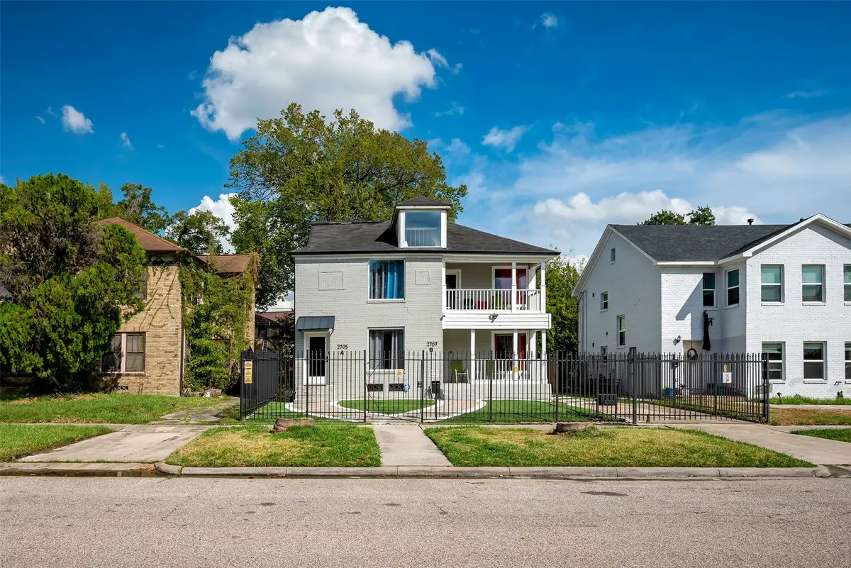 2705 Cleburne Street, Houston, TX 77004 - Image #1