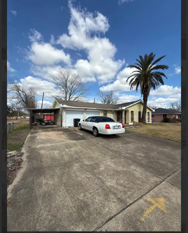 3903 Hickok Lane, Houston, TX 77047