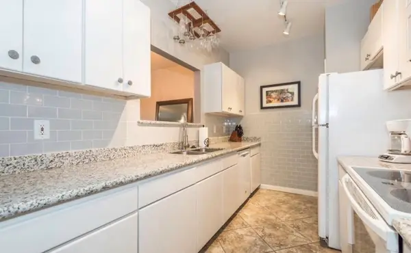 3284 Holly Hall Street #3284, Houston, TX 77054