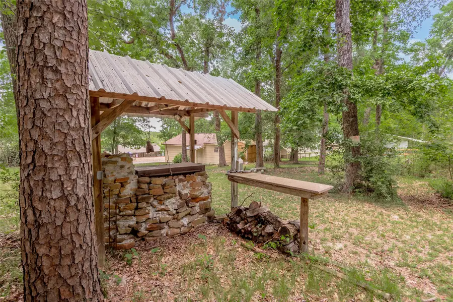 THB Hilltop Drive, Huntsville, TX 77340 - Image #2