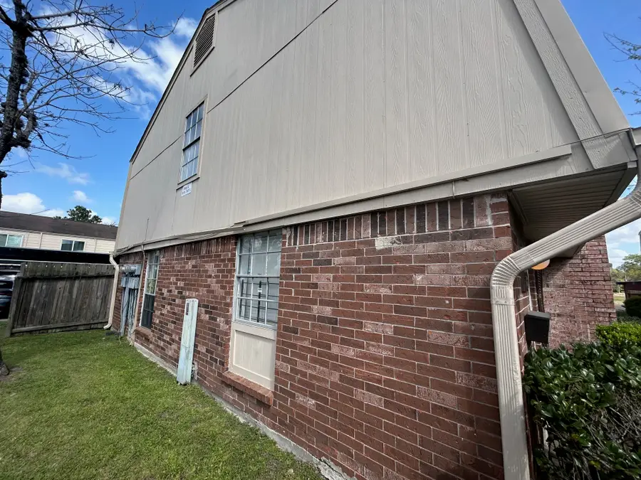 7819 Leonora Street, Houston, TX 77061 - Image #2