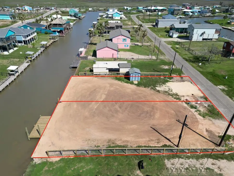 2411 Gulfview Drive, Sargent, TX 77414 - Image #2