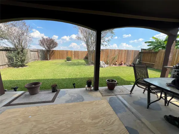 11738 Greensbrook Garden Drive, Houston, TX 77044