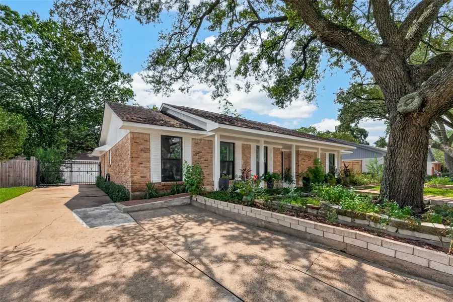 10807 Chimney Rock Road, Houston, TX 77096 - #2