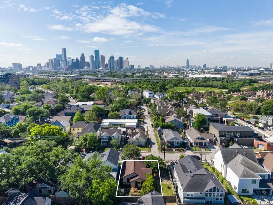 217 Teetshorn Street, Houston, TX 77009 - #2