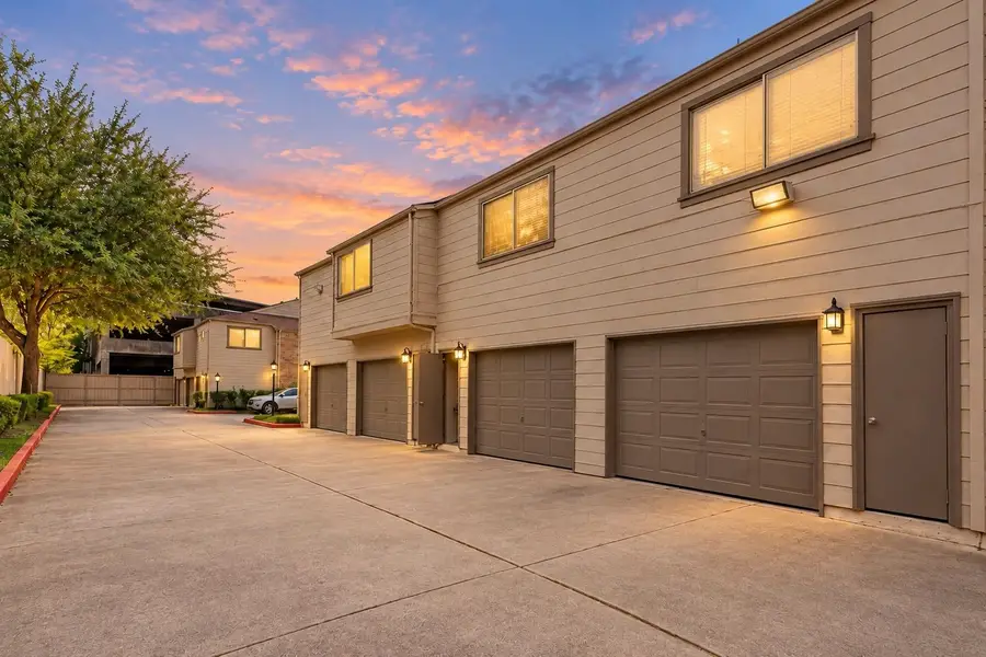 1829 Augusta Drive #31, Houston, TX 77057 - #3