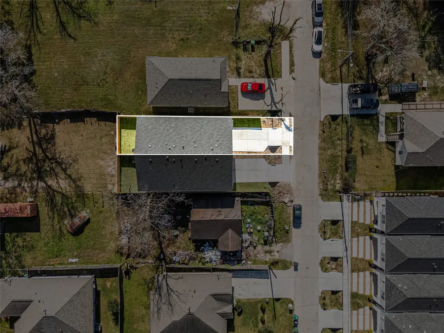 6610 Ezzard Charles Lane #B, Houston, TX 77091 - Image #2