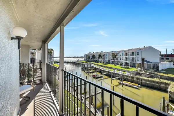 4011 Nasa Rd 1 Parkway #512, El Lago, TX 77586