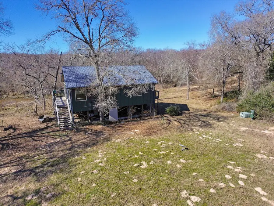 18 E Trail, Normangee, TX 77871 - Image #3
