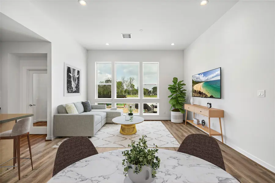 1117 Highland Square Lane, Houston, TX 77091 - Image #2