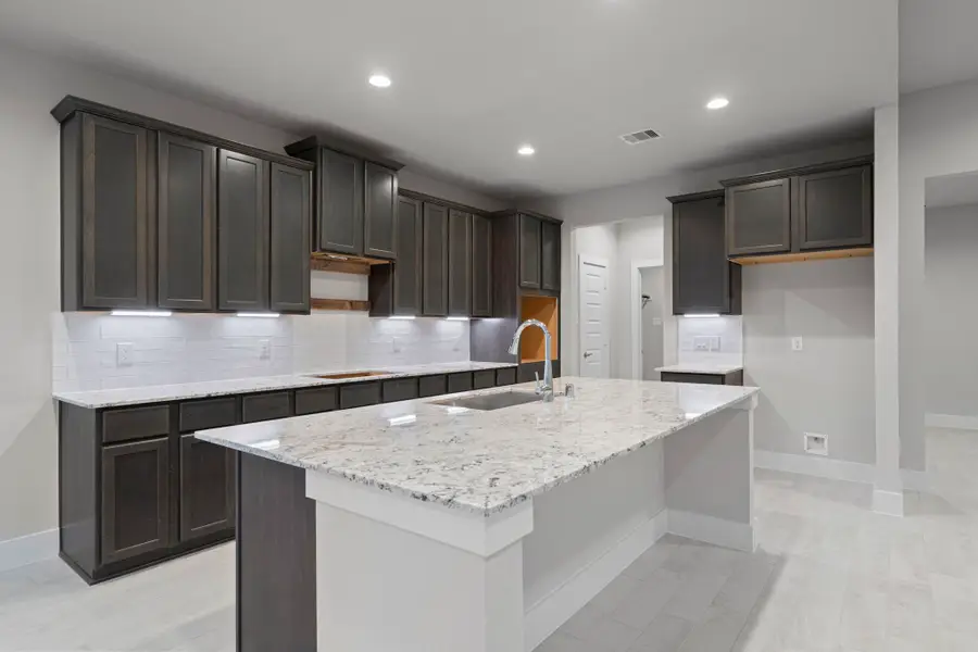 3231 Bushy Hawthorne Drive, Conroe, TX 77301 - Image #2