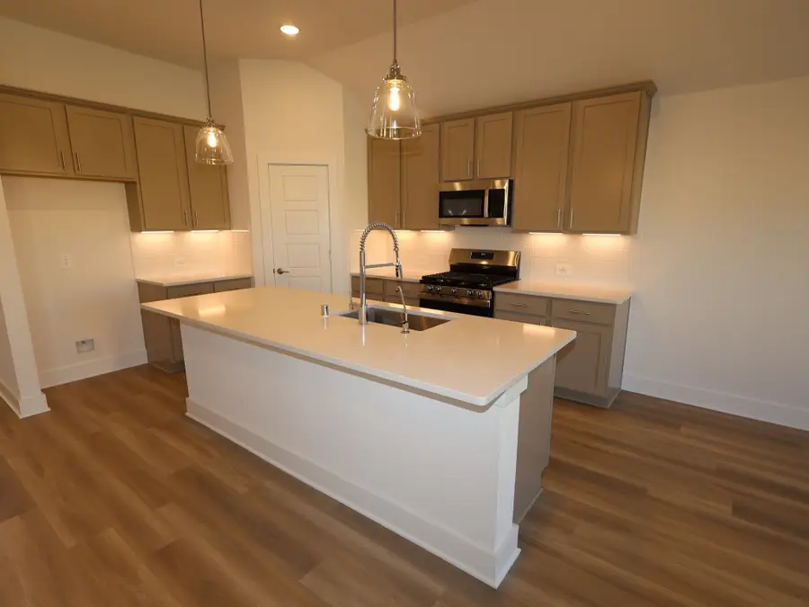 16952 Jim Sharp Drive, Montgomery, TX 77316 - Image #2