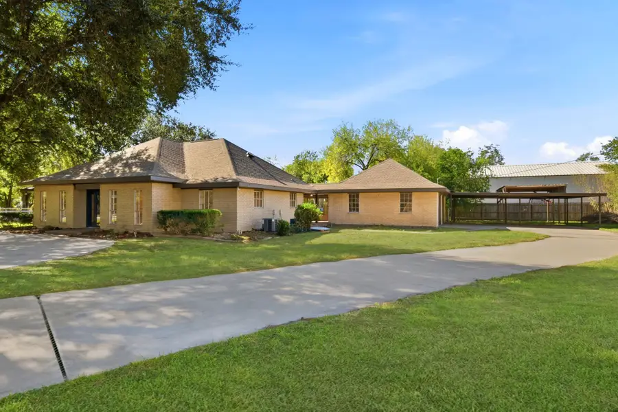 4103 Meadowbend Drive, Richmond, TX 77469 - Image #2
