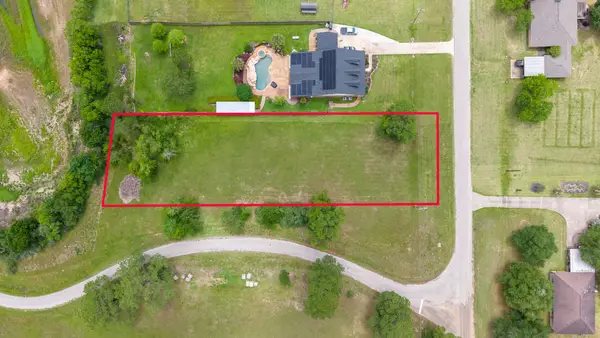 15438 Kitty Hawk Drive, Waller, TX 77484