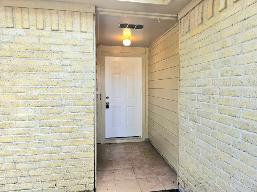4231 Southchase Lane, Houston, TX 77014 - #2