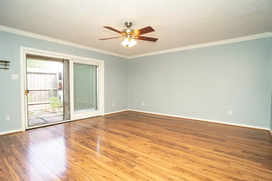 11525 Burdine Street #403, Houston, TX 77035 - Image #2