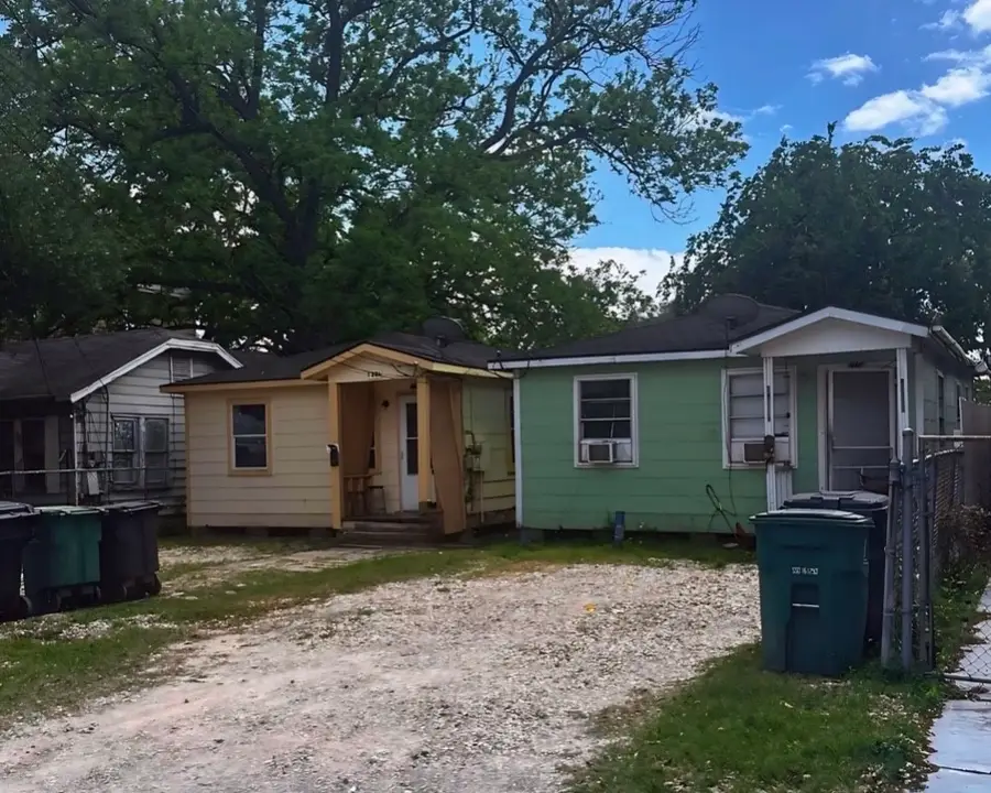 1204 Johnston Street, Houston, TX 77022 - Image #2