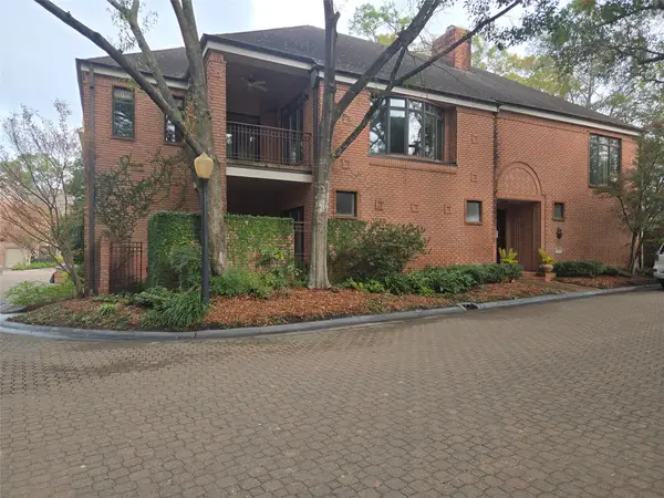 315 Sugarberry Circle, Houston, TX 77024