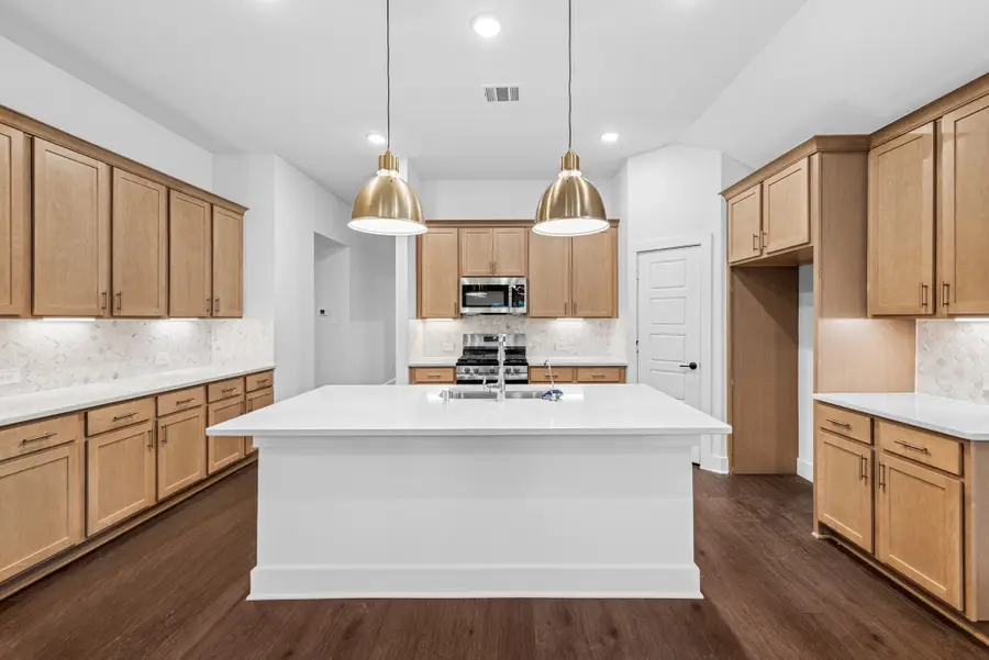 21430 Villa Spruce Lane, Tomball, TX 77377 - Image #2