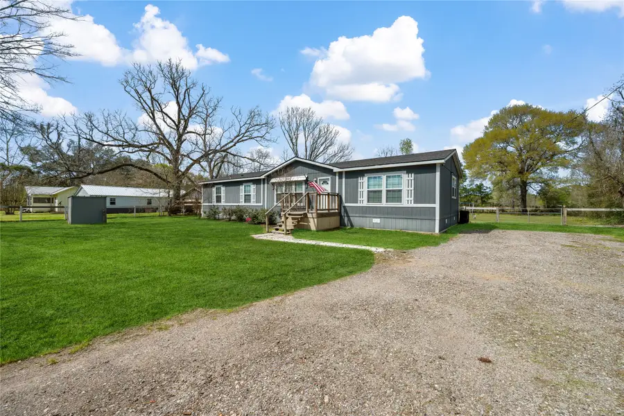 1602 County Road 301 N, Dayton, TX 77535 - Image #2