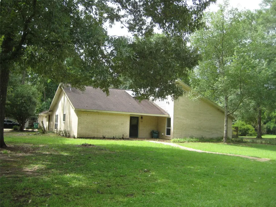 101 Locust, Village Mills, TX 77663 - Image #2