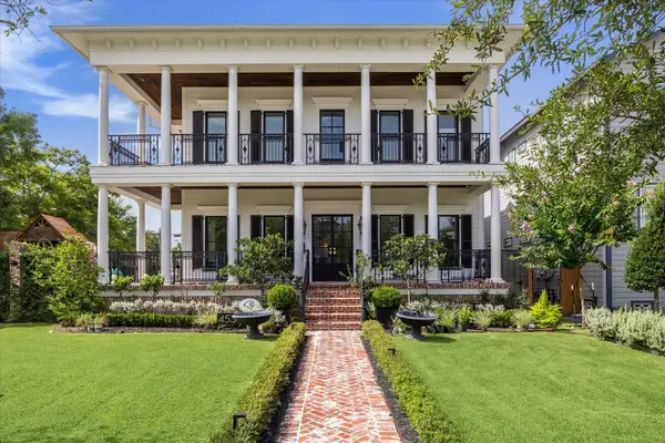 4536 Mimosa Drive, Bellaire, TX 77401