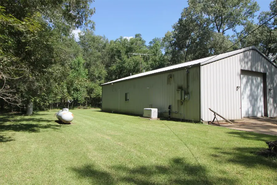 1528 County Road 2005, Liberty, TX 77575 - Image #2