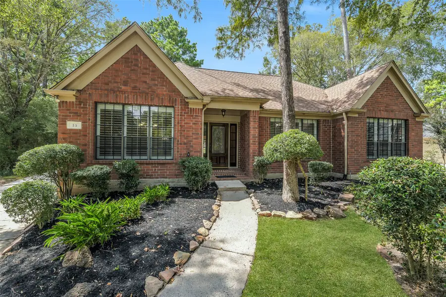 35 Cherry Blossom Place, The Woodlands, TX 77381 - #2