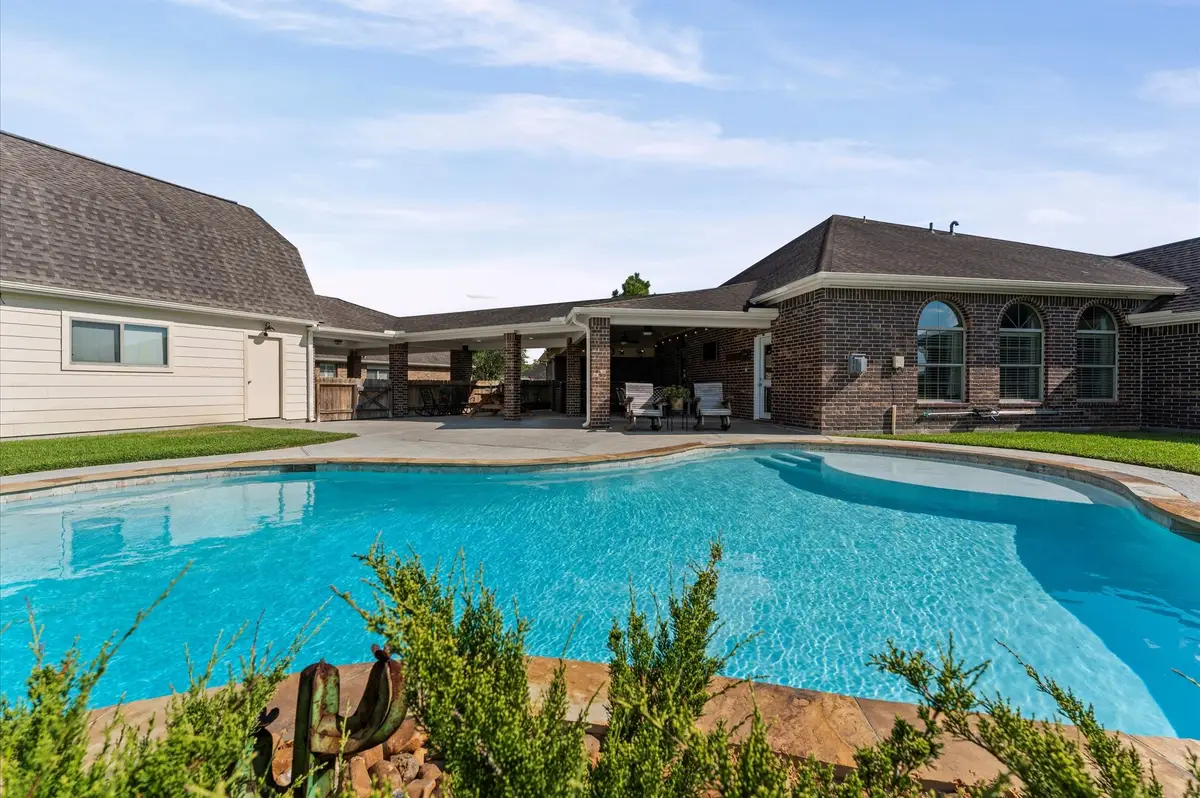 6806 Amistad Court, Manvel, TX 77578 - Image #1