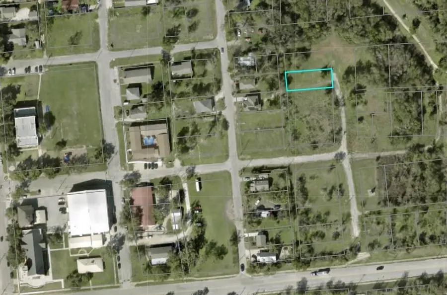 517 Murphy Street, Taylor, TX 76574 - Image #2