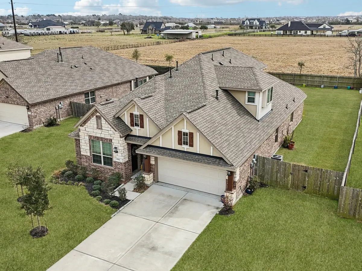 15014 Lake Shore Avenue, Baytown, TX 77523 - #1