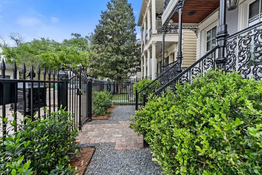 908 E 26th Street, Houston, TX 77009 - #2