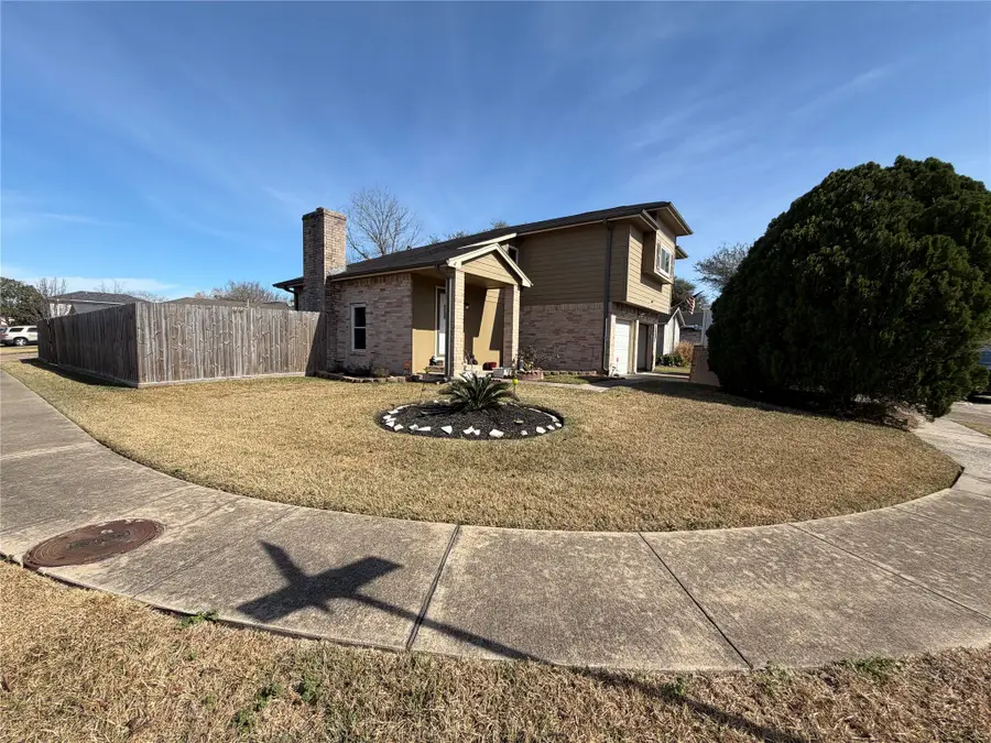 2907 Becket Street, Pearland, TX 77584 - Image #2