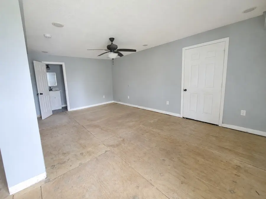 2308 Hollywood Avenue, Galveston, TX 77551 - #3