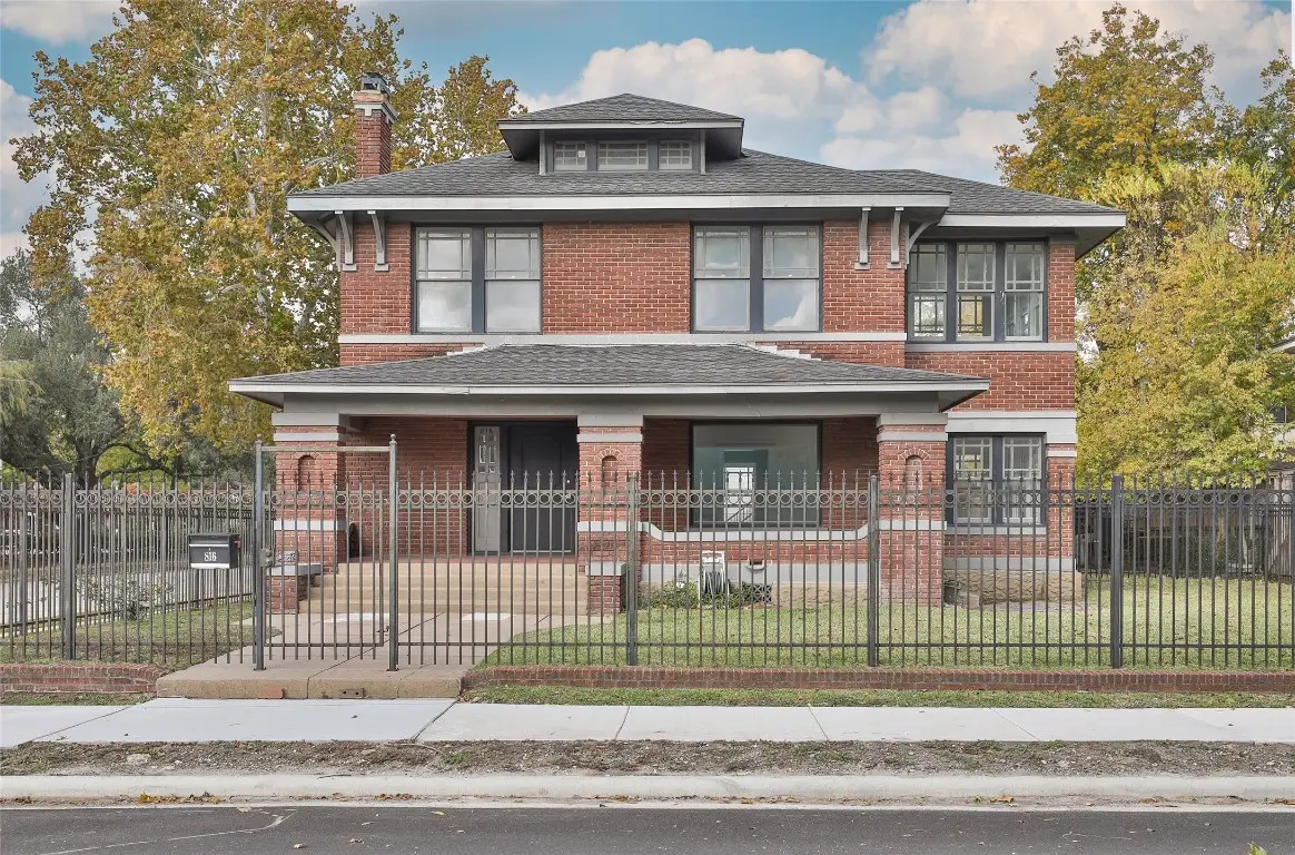 816 Hawthorne Street, Houston, TX 77006 - #1