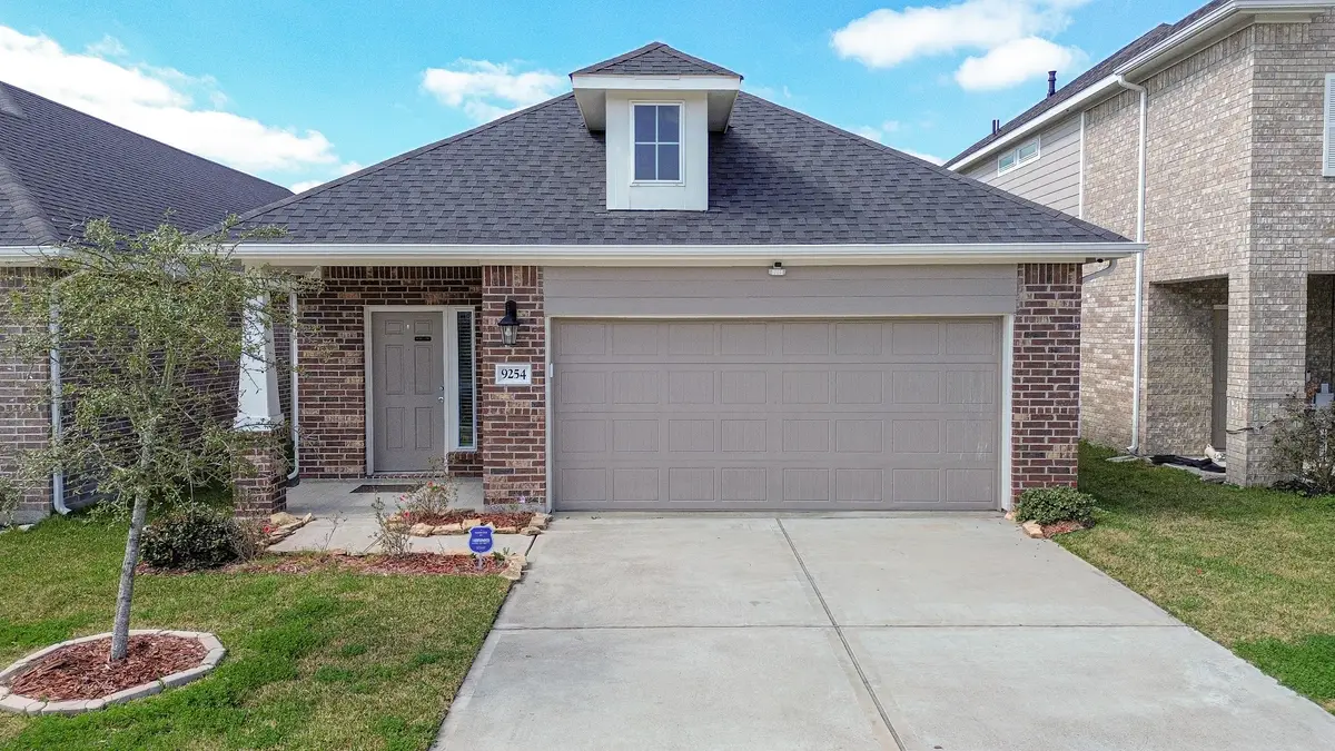 9254 Sea Garden Street, Houston, TX 77034 - #1