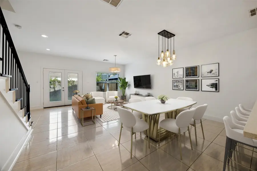 205 E 43rd Street, Houston, TX 77018 - Image #3