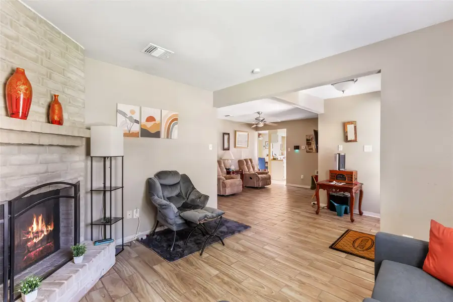 2758 Foliage Green Drive, Kingwood, TX 77339 - Image #3